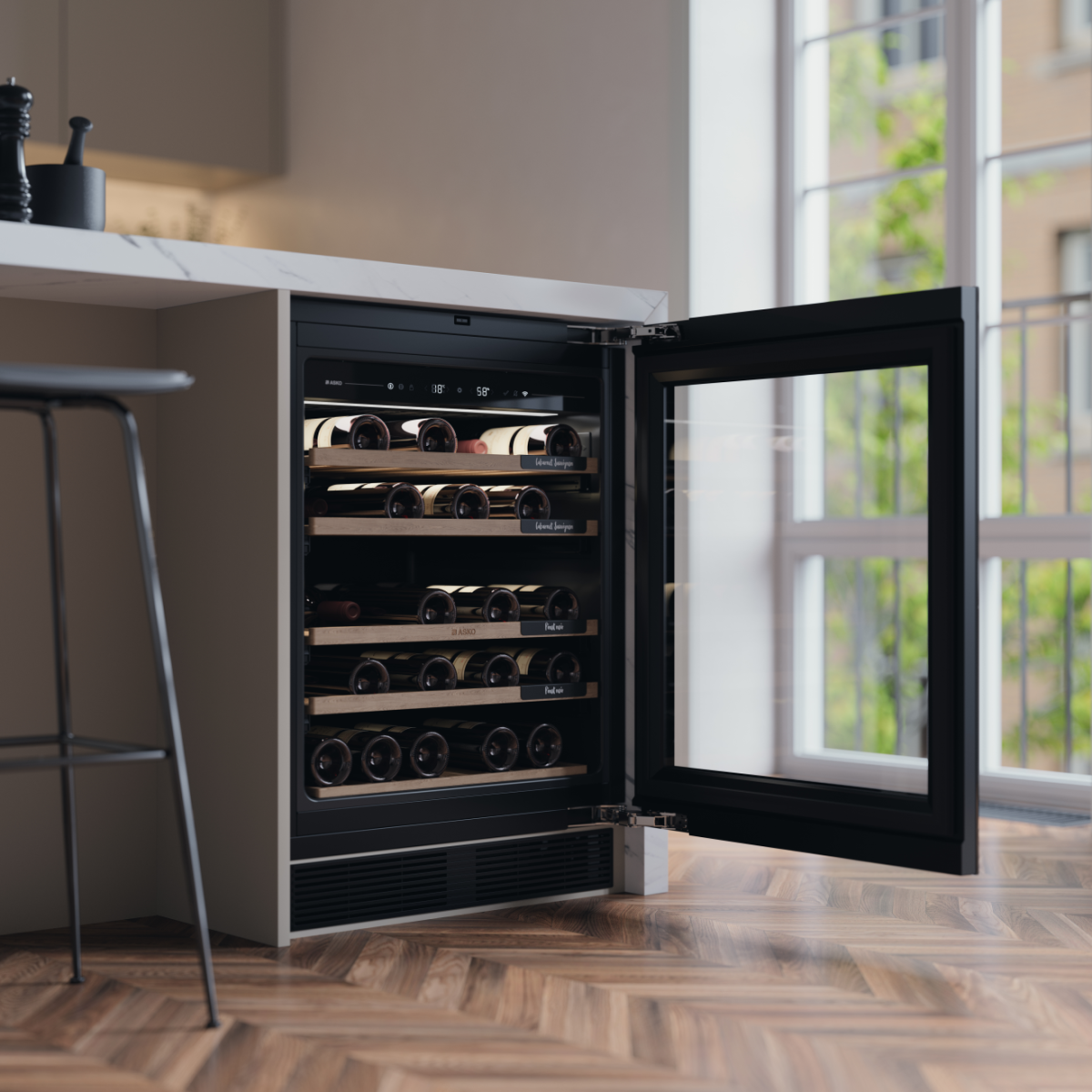 Винный климатический шкаф